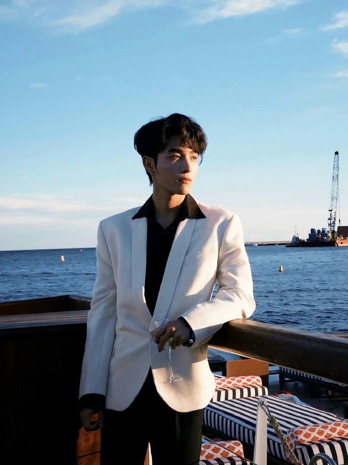 Hyz Cannes 01
